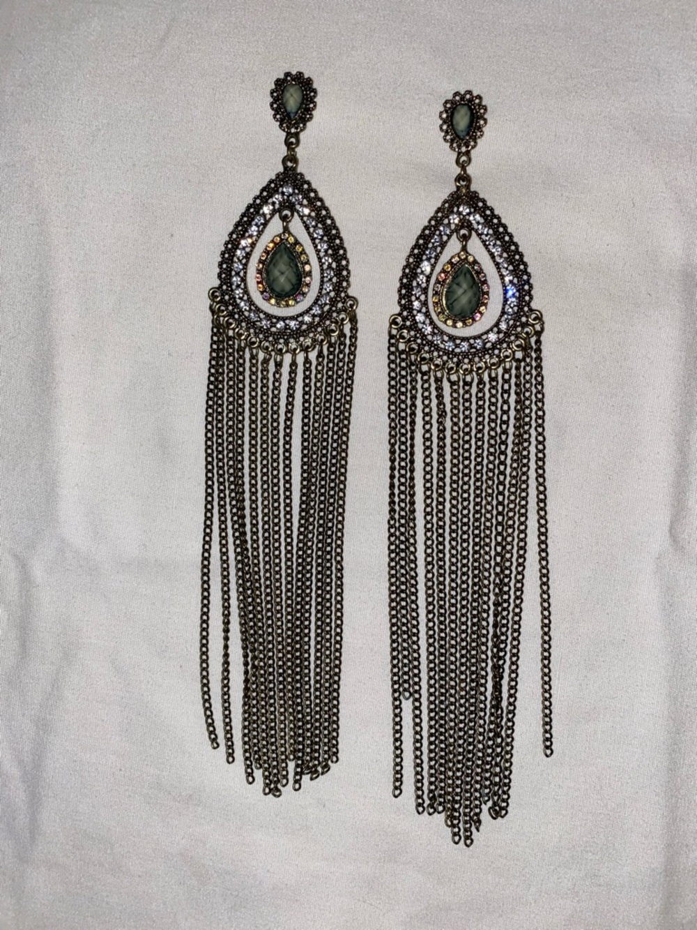 Vintage-Inspired Green Teardrop Fringe Earrings